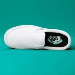 Vans ComfyCush Slip-On In White 10 Vans ComfyCush Slip-On In White -Shoe Style Shop 4161 4 1100x