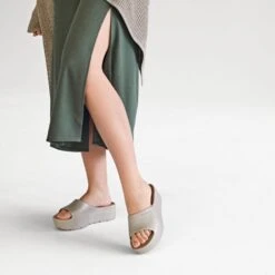 Lemon Jelly Women's Sunny In Warm Grey -Shoe Style Shop l e le sun05 103 2 1100x