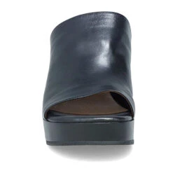 Miz Mooz Women's Gwen In Black -Shoe Style Shop mz s291303 bk 1003 3 1100x