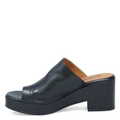 Miz Mooz Women's Gwen In Black -Shoe Style Shop mz s291303 bk 1003 4 1100x